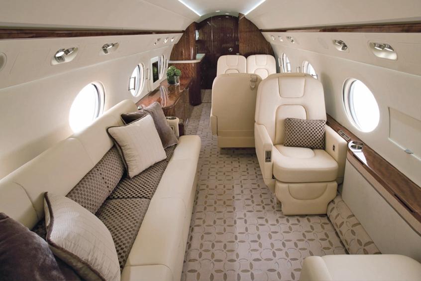 Gulfstream G350 cabin interior for Boca Raton charter