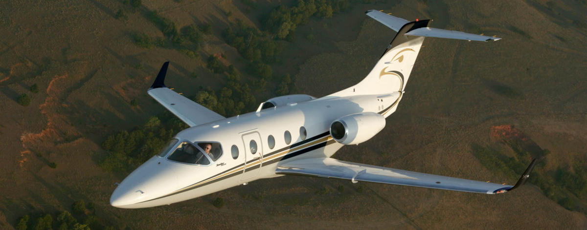 Hawker 400XP cabin interior for Boca Raton charter