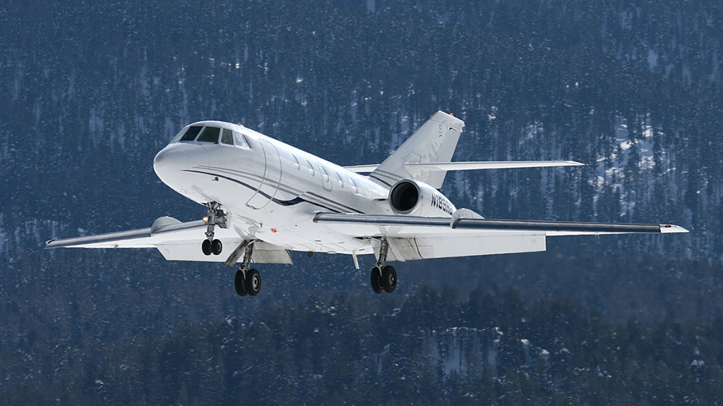 Falcon 20 midsize jet private aircraft for Boca Raton jet charter