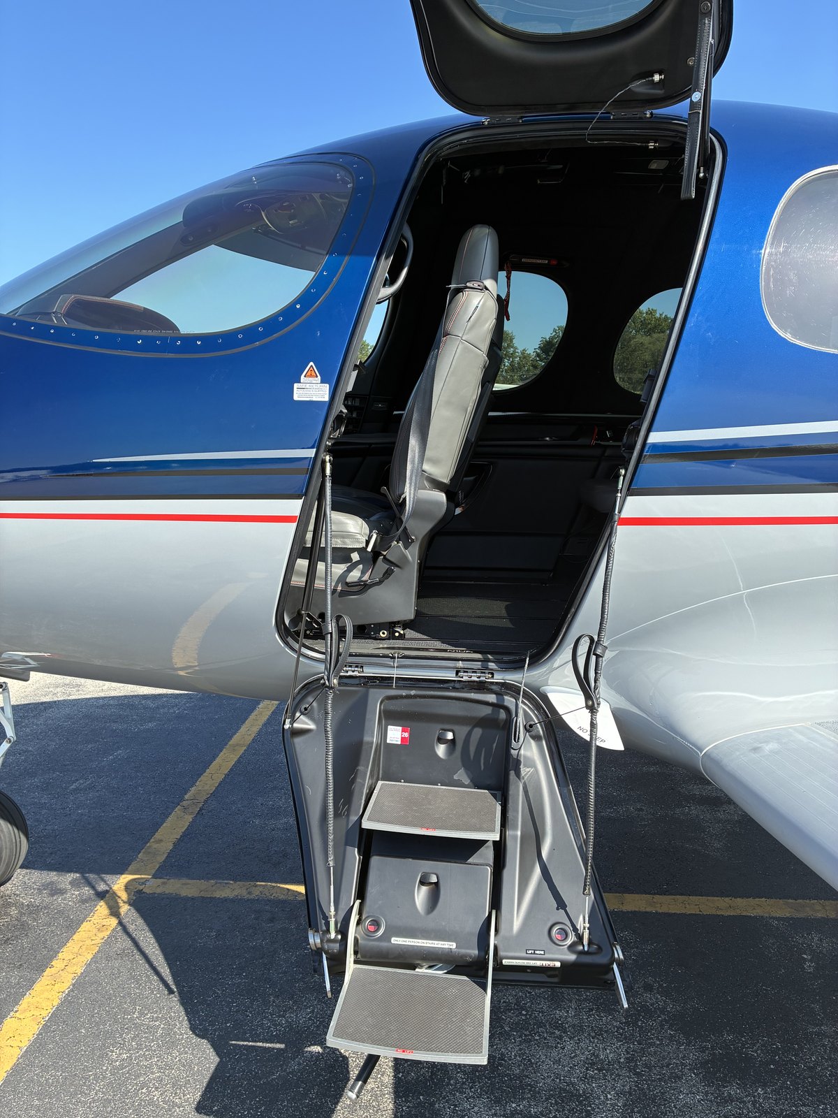 Cirrus Vision Jet SF50 exterior for Boca Raton jet charter